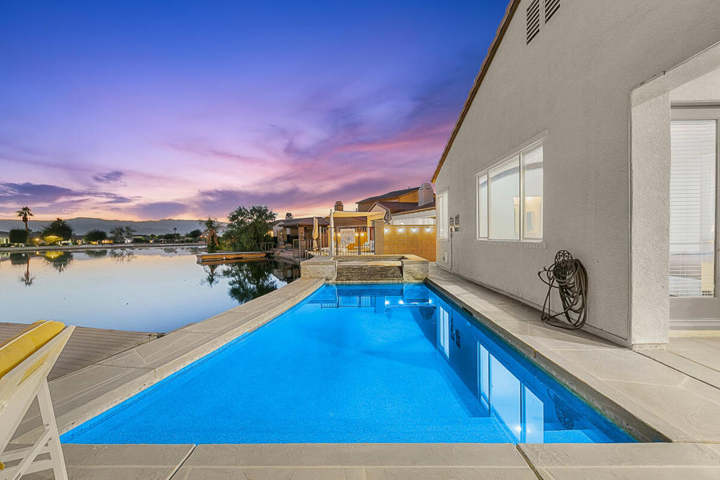 Terra Lago - Residential