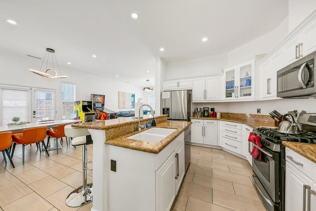 Terra Lago - Residential