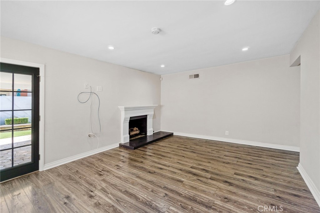 Via Tract - Residential Lease