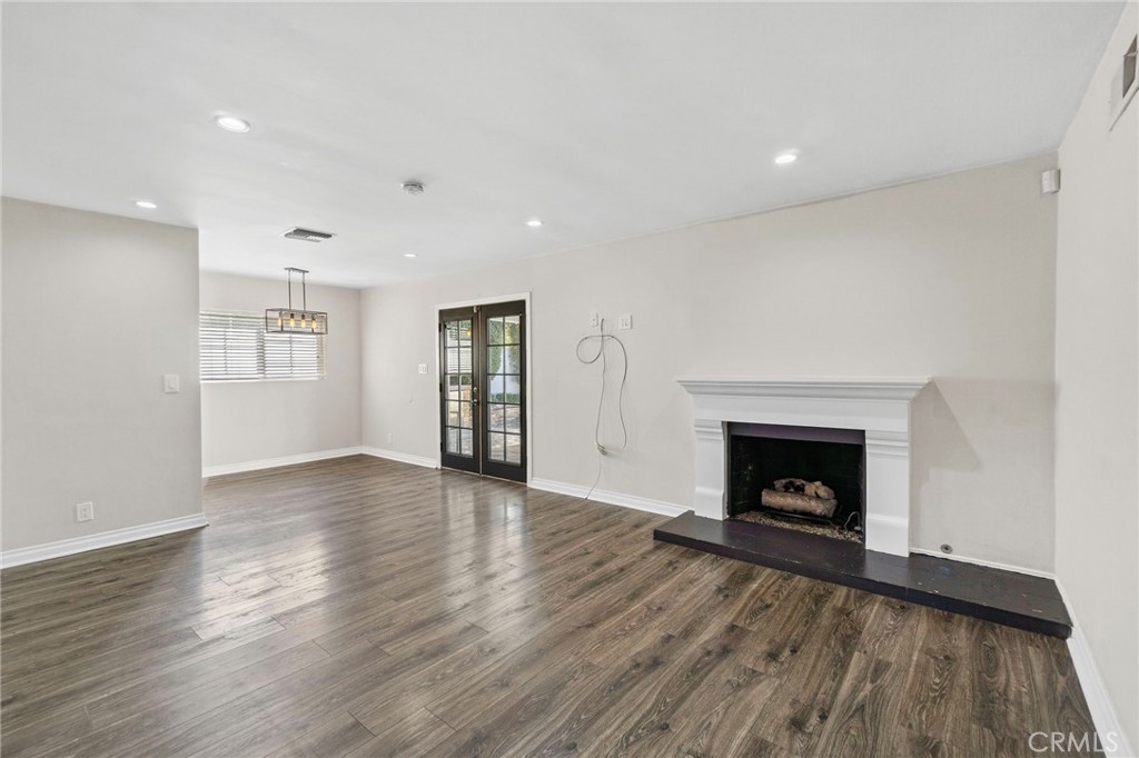 Via Tract - Residential Lease
