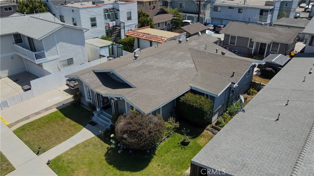 926 Newport Avenue