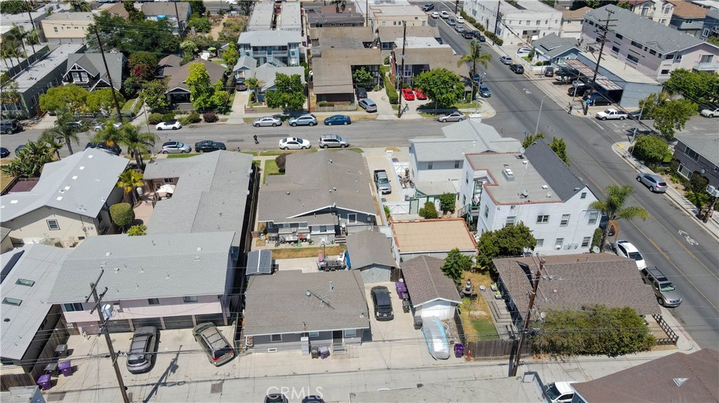 926 Newport Avenue