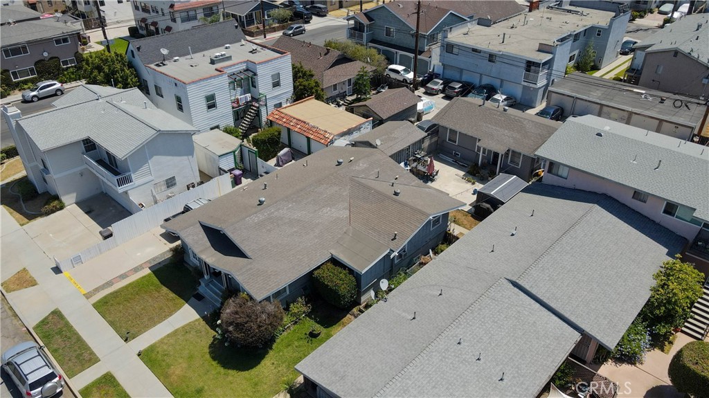 926 Newport Avenue