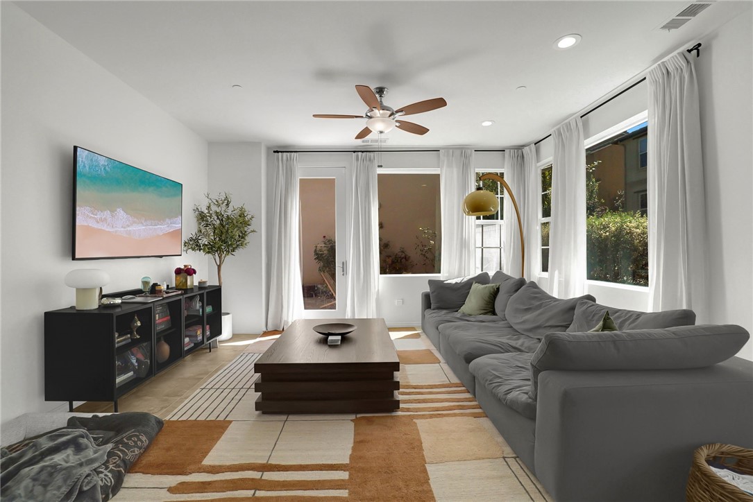 Aria (ARIA) - Residential Lease
