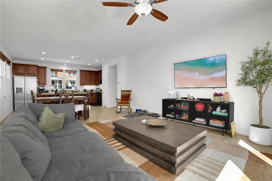 Aria (ARIA) - Residential Lease