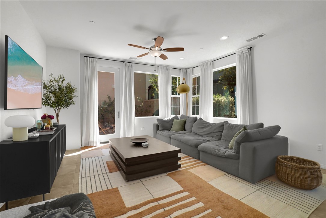 Aria (ARIA) - Residential Lease