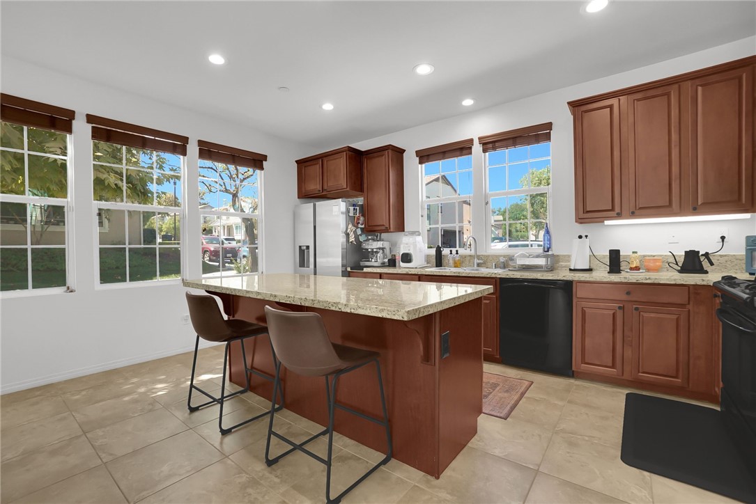 Aria (ARIA) - Residential Lease