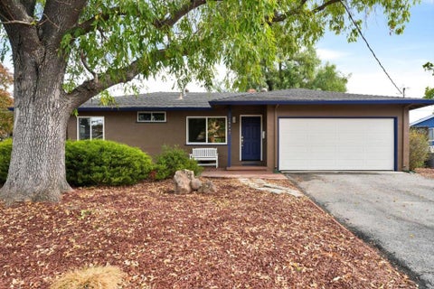 Photo of 15242 Clydelle Avenue, San Jose, CA 95124 (MLS # ML82063522)