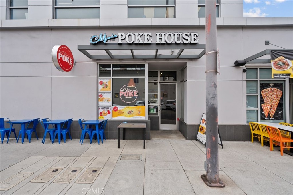 106 W California Avenue