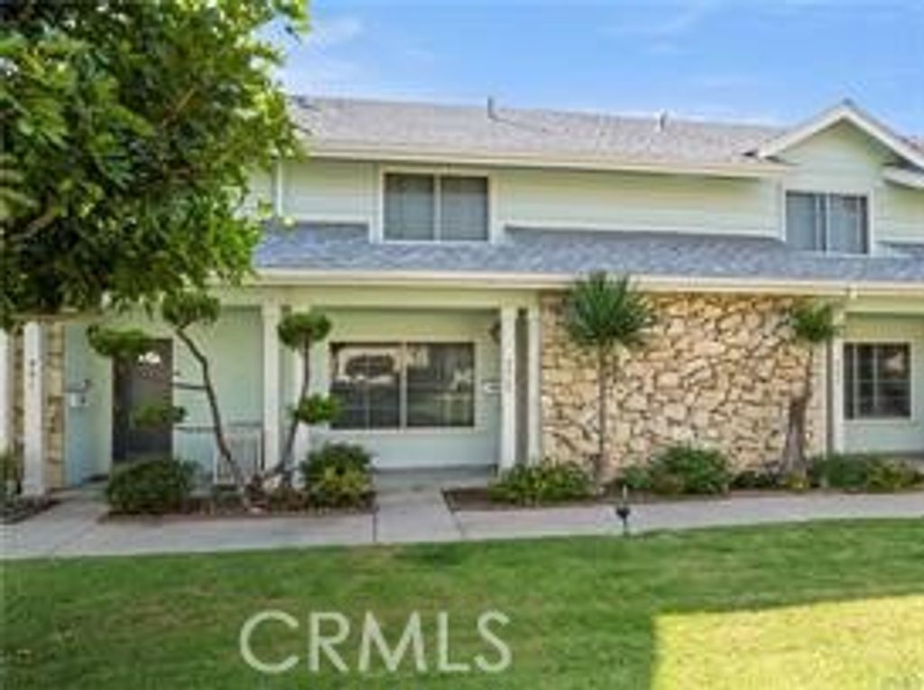 Photo of 3500 W Manchester Blvd #450, Inglewood, CA 90305 (MLS # PW26004787)