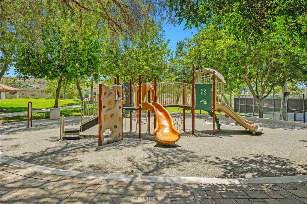 Bella Ventana (BVT) - Residential