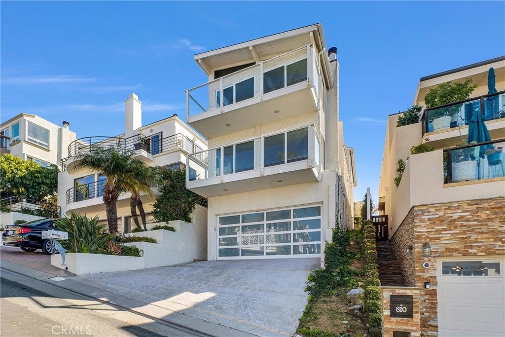 820 Acapulco Street