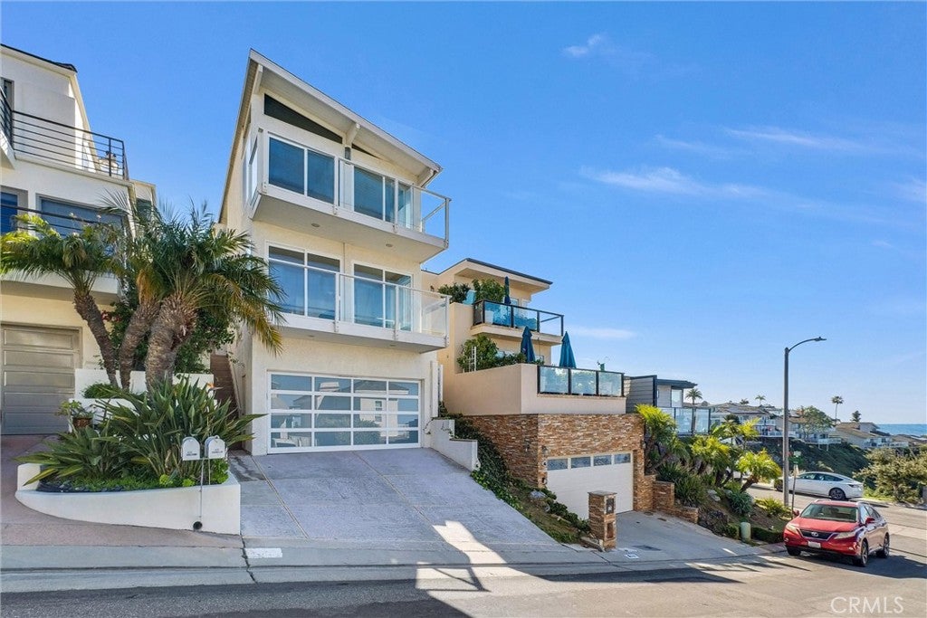 820 Acapulco Street