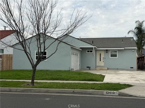 Photo of 12419 Jersey Ave, Norwalk, CA 90650 (MLS # CV26037914)