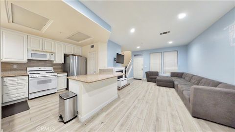 Photo of 332 W Summerfield Cir, Anaheim, CA 92802 (MLS # PW26074769)