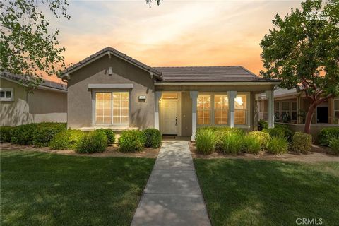 Photo of 1568 Four Seasons Cir, Beaumont, CA 92223 (MLS # IG26081386)