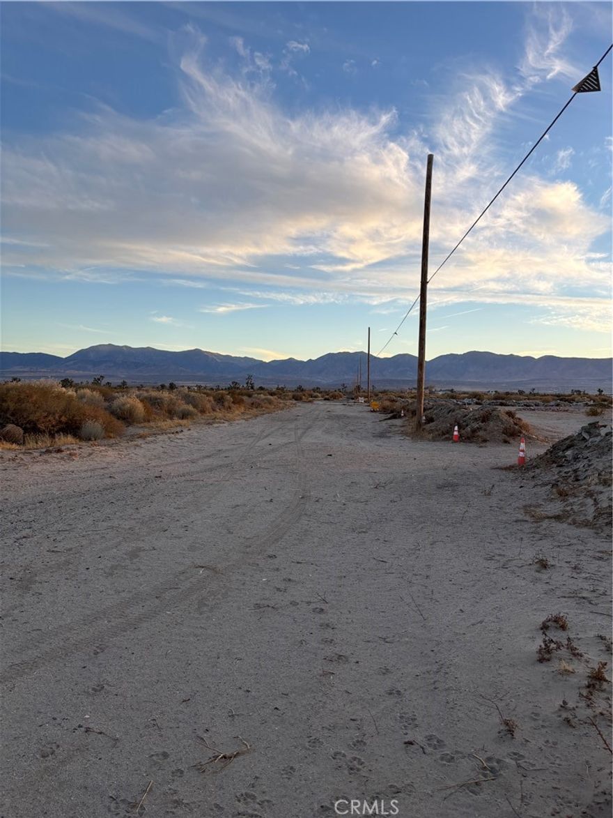 Investors your search ends here!! They are price well. This is an ever-growing area, with the population moving from urban Los Angeles to circumvent the cost of living. Property is clean and can be sold separated or together with adjacent property.