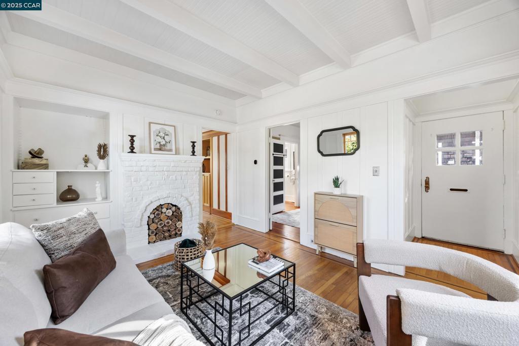 GOLD COAST - Residential