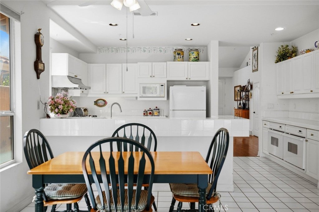 107 Arista, San Clemente CA 92673 - Photo 16