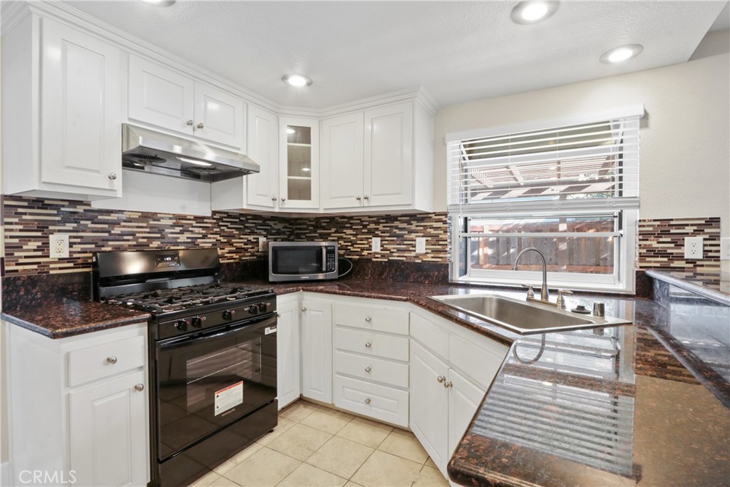 N/A - Residential Lease