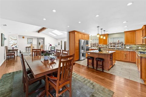 386 Los Altos Avenue Long Beach CA 90814