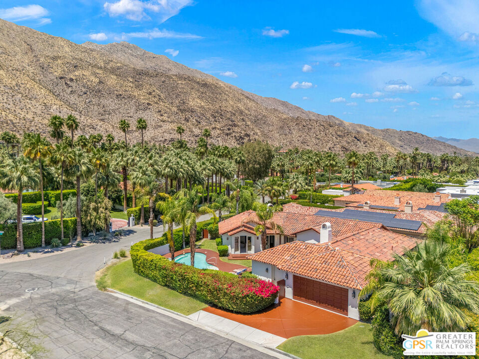 1998 S Mesa Drive