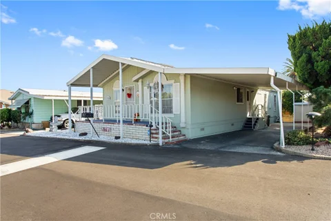3530 Damien Avenue Unit 3, La Verne, CA 91750 - MLS#: CV26215736