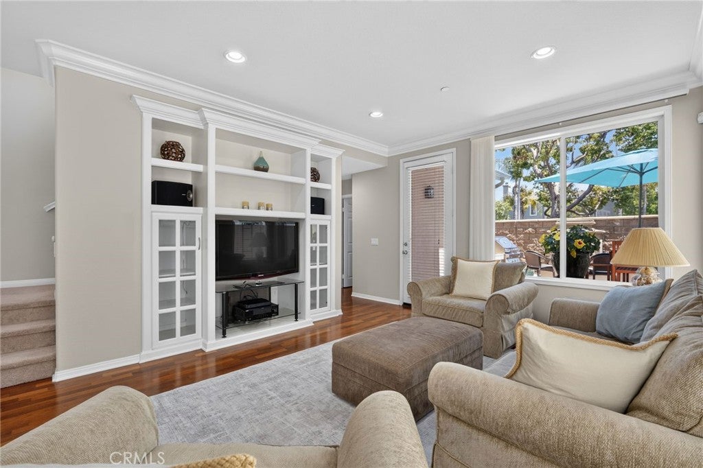 16836 Primrose Lane, Huntington Beach CA 92649 - Photo 17