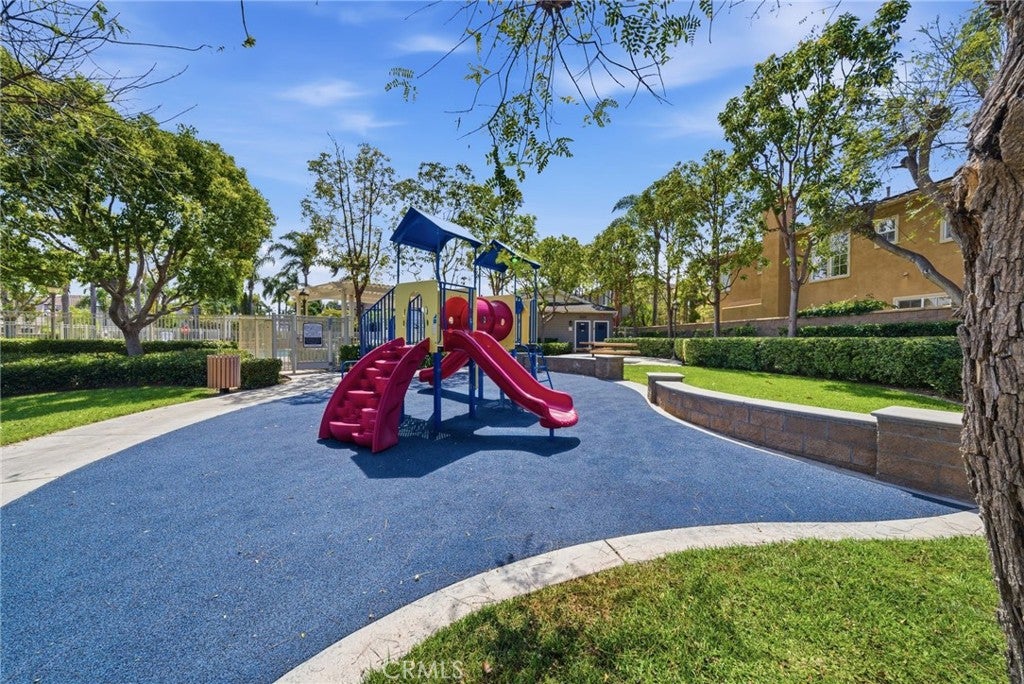 16836 Primrose Lane, Huntington Beach CA 92649 - Photo 56