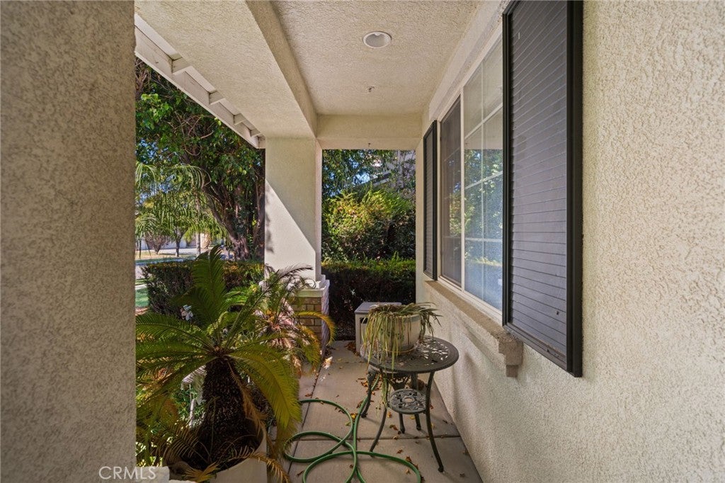 1591 Valley Falls