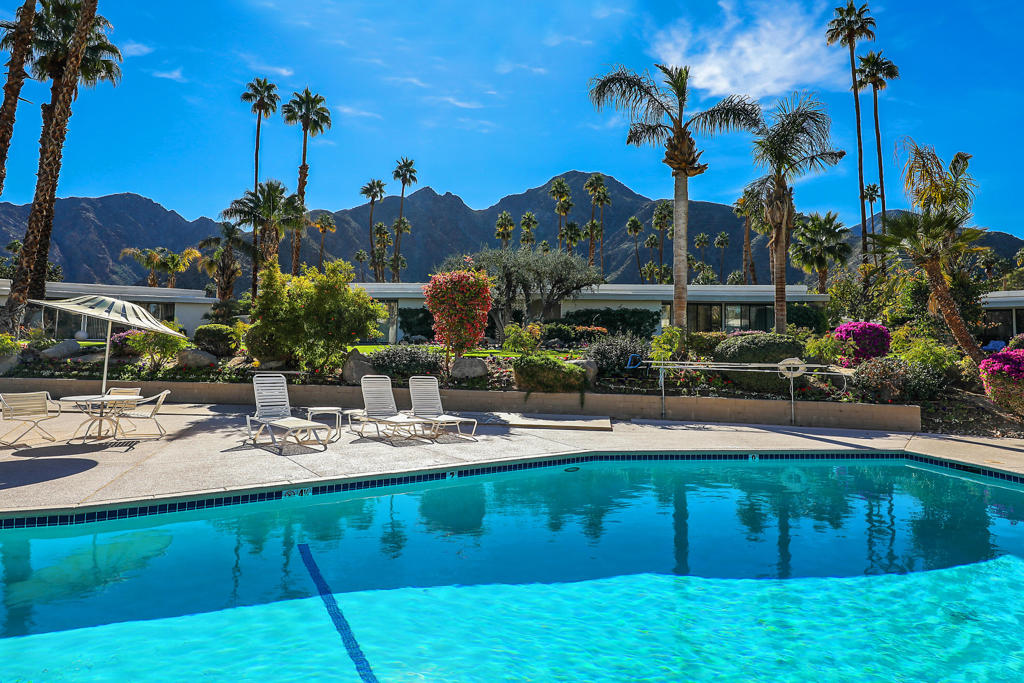 Indian Wells C.C. - Residential Lease