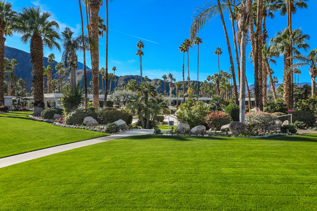Indian Wells C.C. - Residential Lease