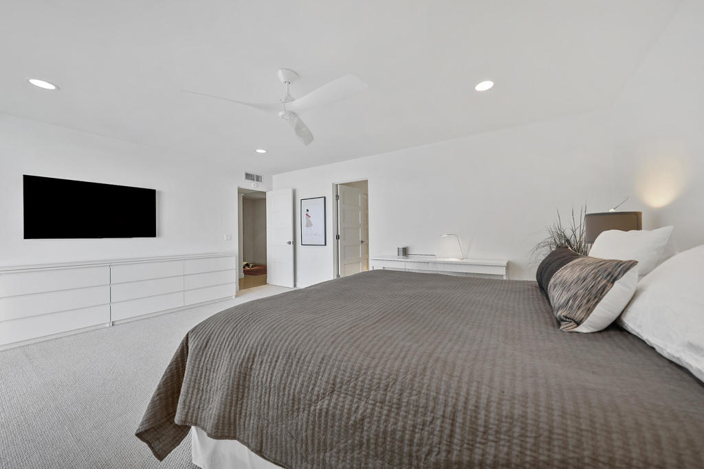 Indian Wells C.C. - Residential Lease