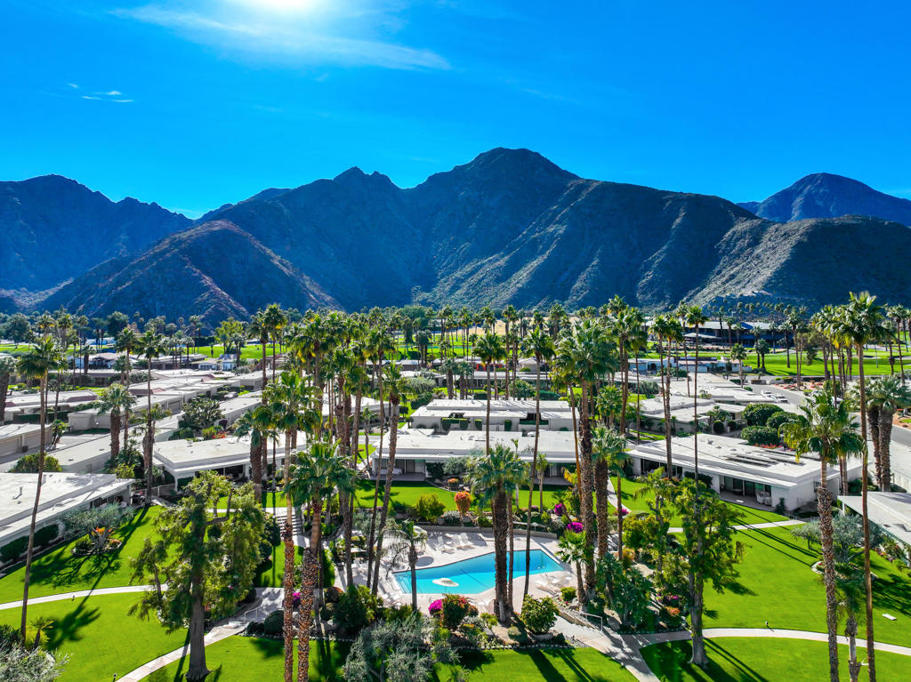 Indian Wells C.C. - Residential Lease