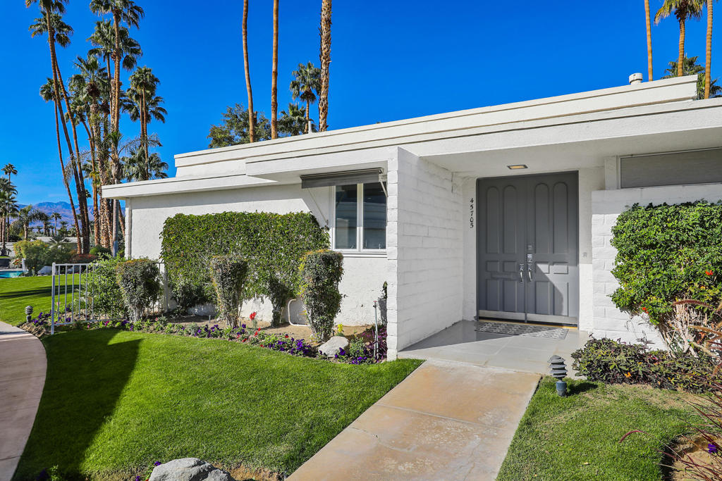 Indian Wells C.C. - Residential Lease