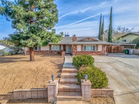 Photo of 8181 Church St, Yucca Valley, CA 92284 (MLS # JT26022340)