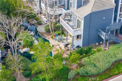 Photo of 8132 Atwater Cir, Huntington Beach, CA 92646 (MLS # SR26033623)