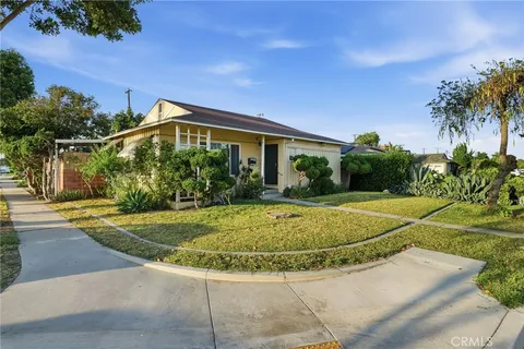 MLS: SR26106537