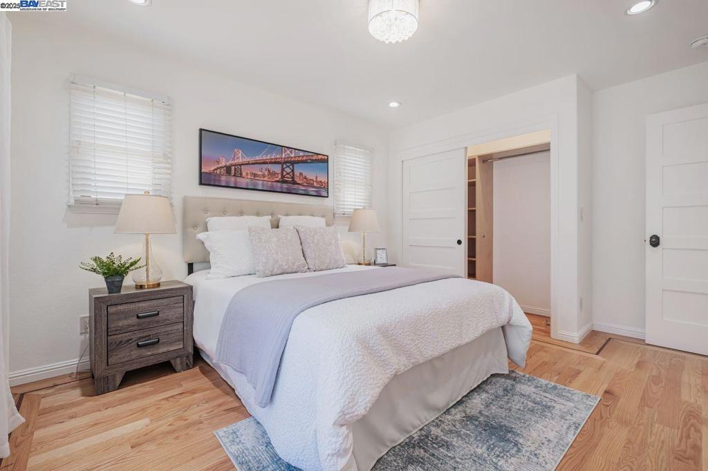 GLENMOOR AREA - Residential