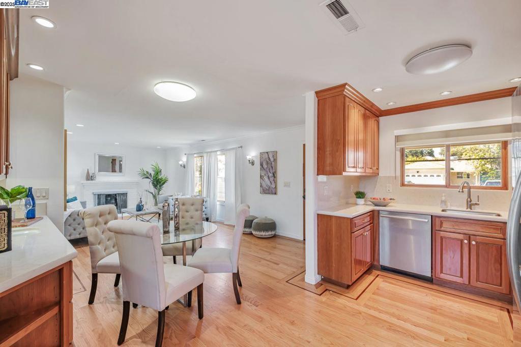 GLENMOOR AREA - Residential