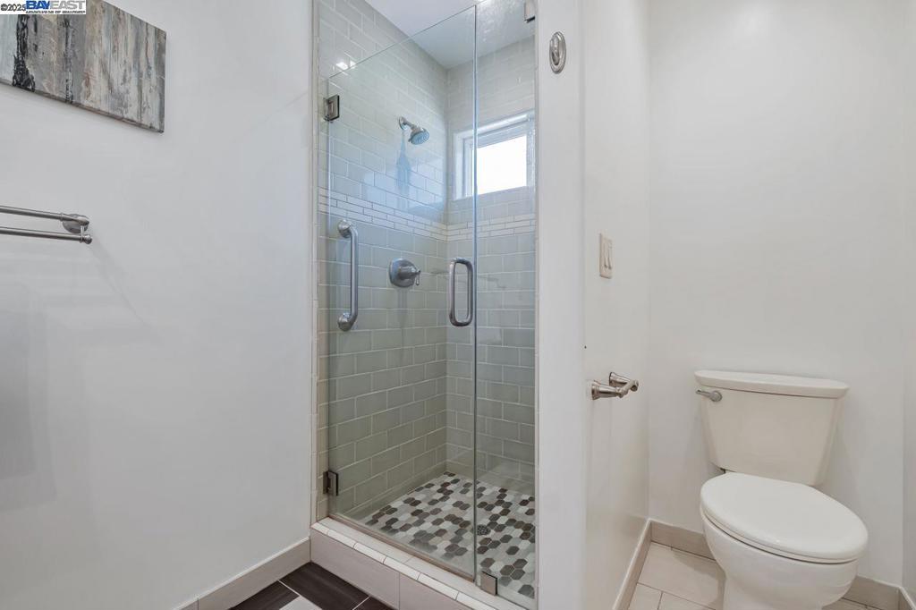 GLENMOOR AREA - Residential