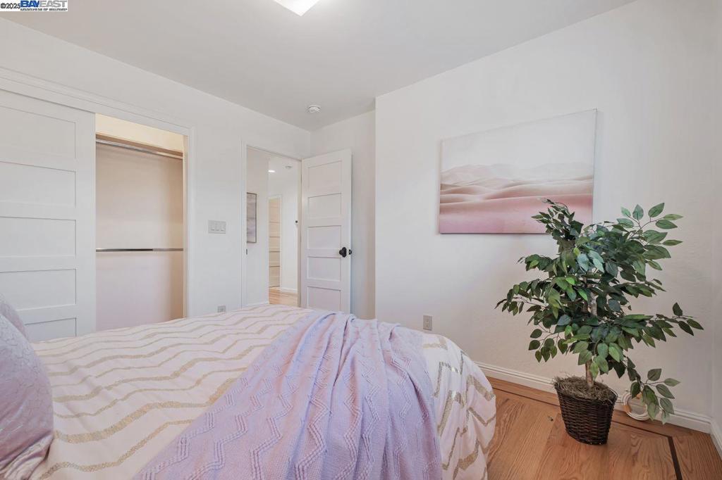 GLENMOOR AREA - Residential