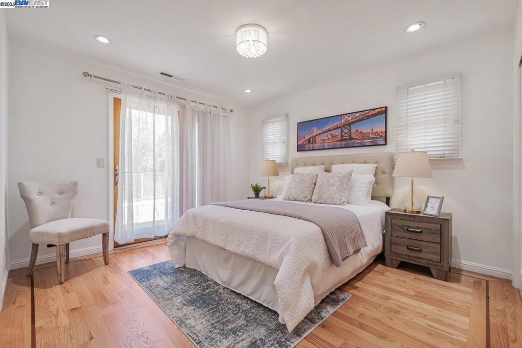 GLENMOOR AREA - Residential