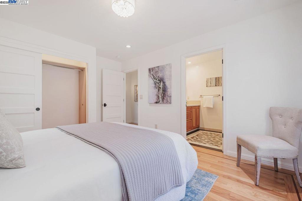 GLENMOOR AREA - Residential