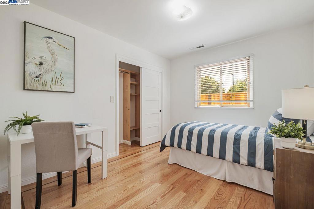 GLENMOOR AREA - Residential