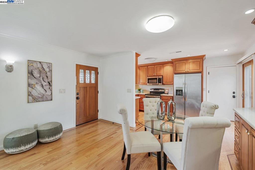 GLENMOOR AREA - Residential