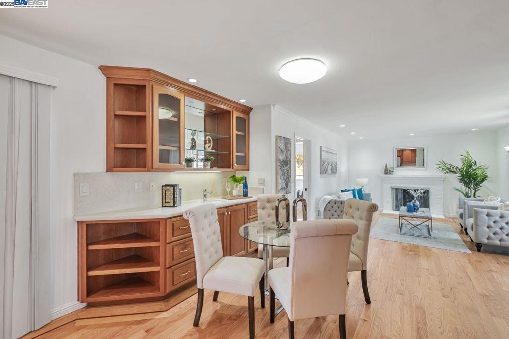 GLENMOOR AREA - Residential