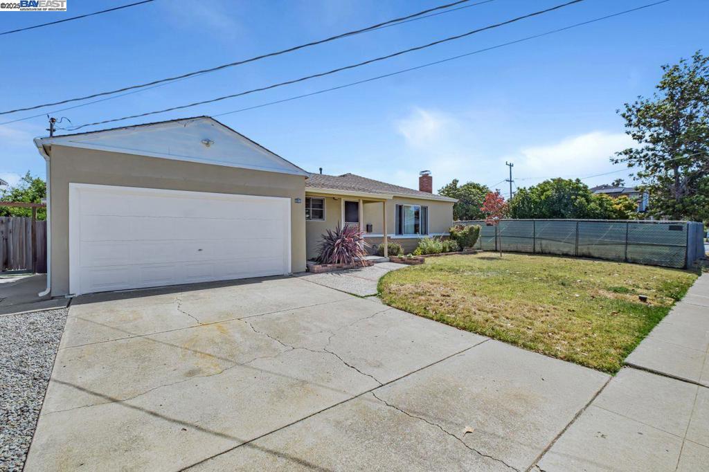 GLENMOOR AREA - Residential