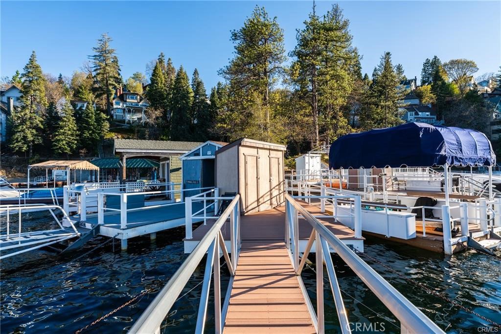 Arrowhead Woods (AWHW) - Residential