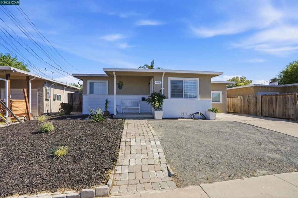 Photo of 2828 Hilltop Rd, Concord, CA 94520 (MLS # 41128847)